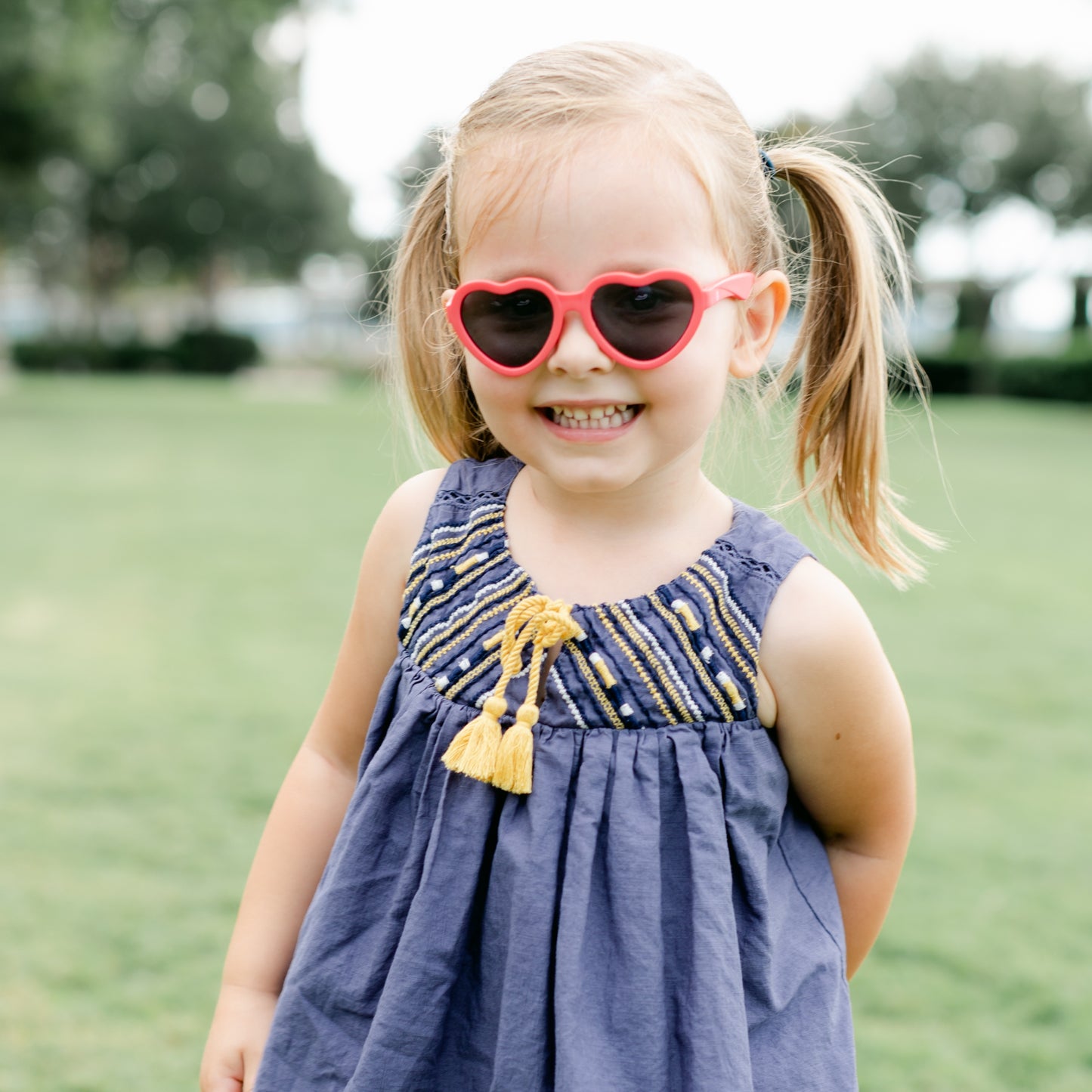 Non-Polarized Heart Sunglasses | Queen of Hearts - Babiators Canada