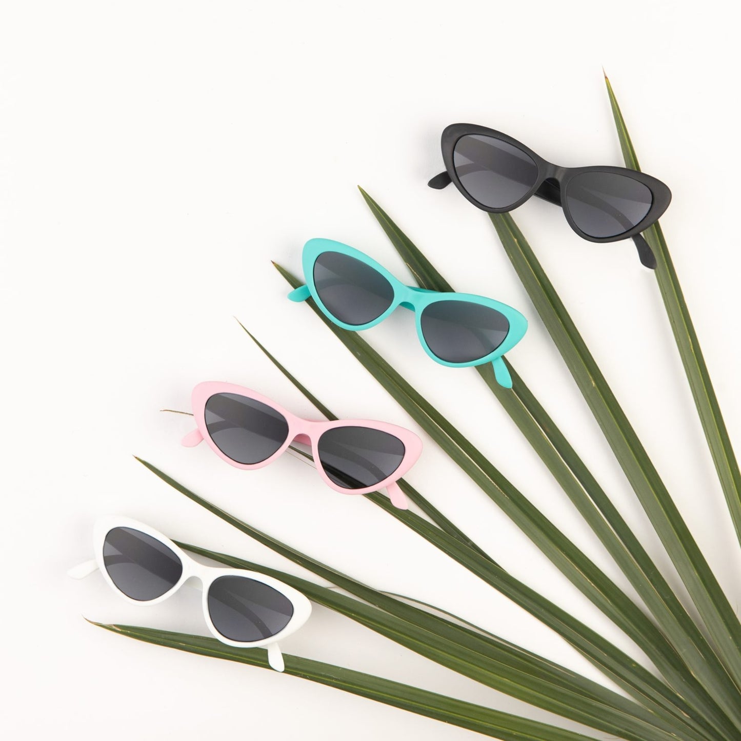 Non-Polarized Cat-Eye Sunglasses | Totally Turquoise - Babiators Canada