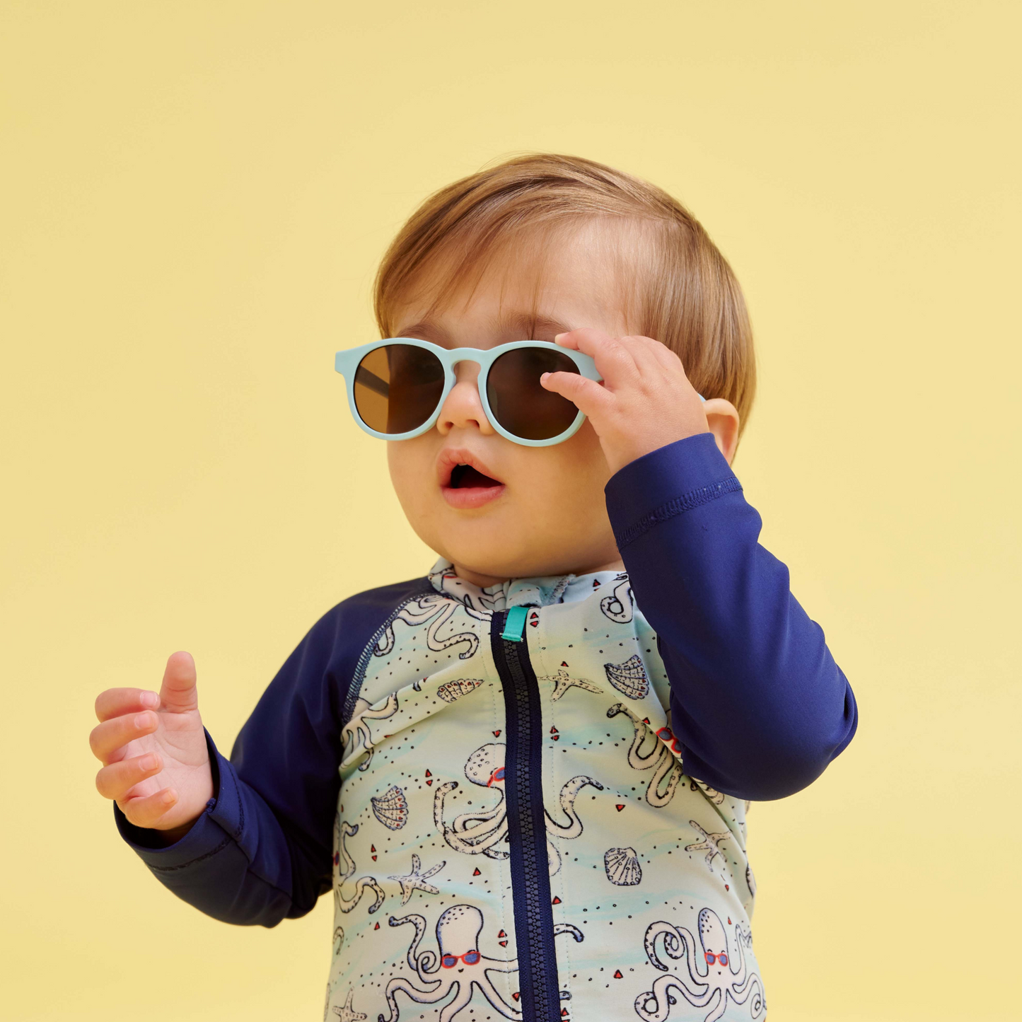 Non-Polarized Keyhole Sunglasses | Baby Blue - Babiators Canada
