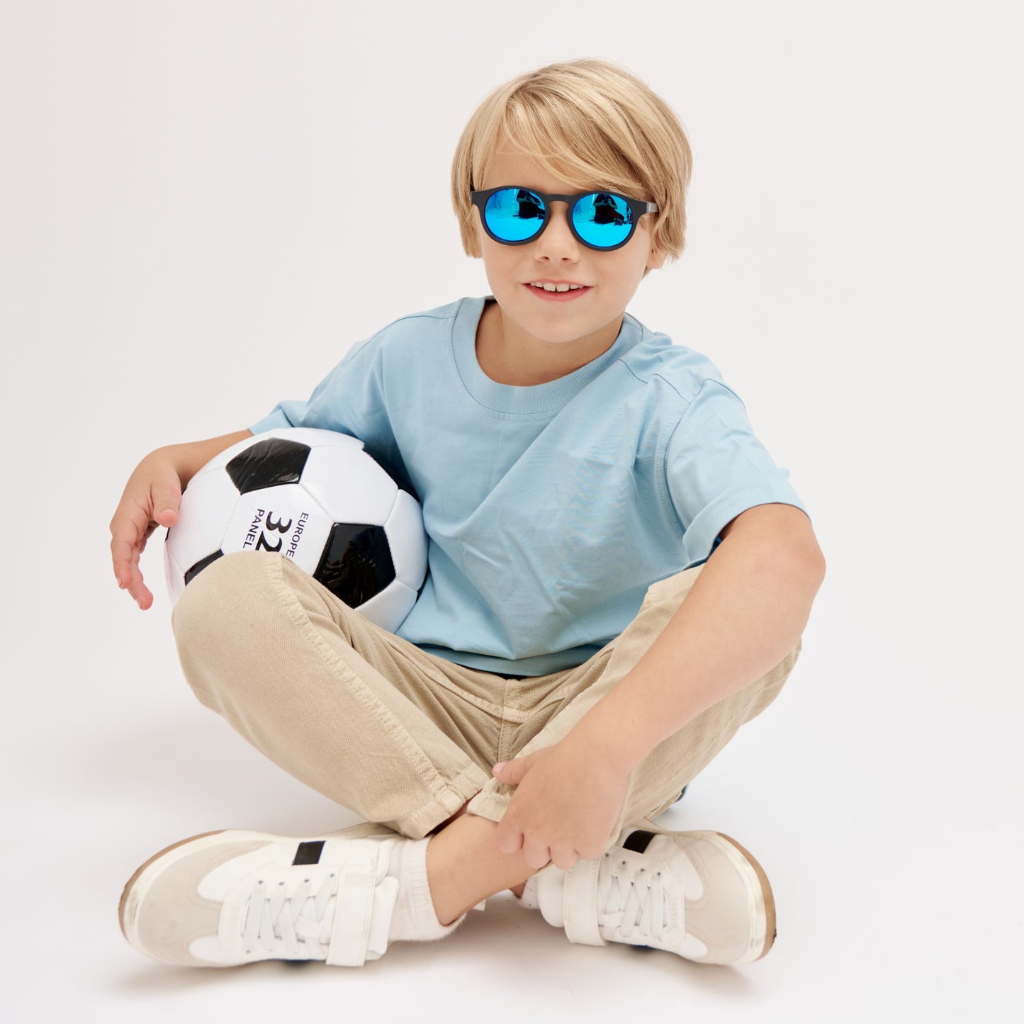 Polarized Keyhole Sunglasses | Jet Black - Babiators Canada