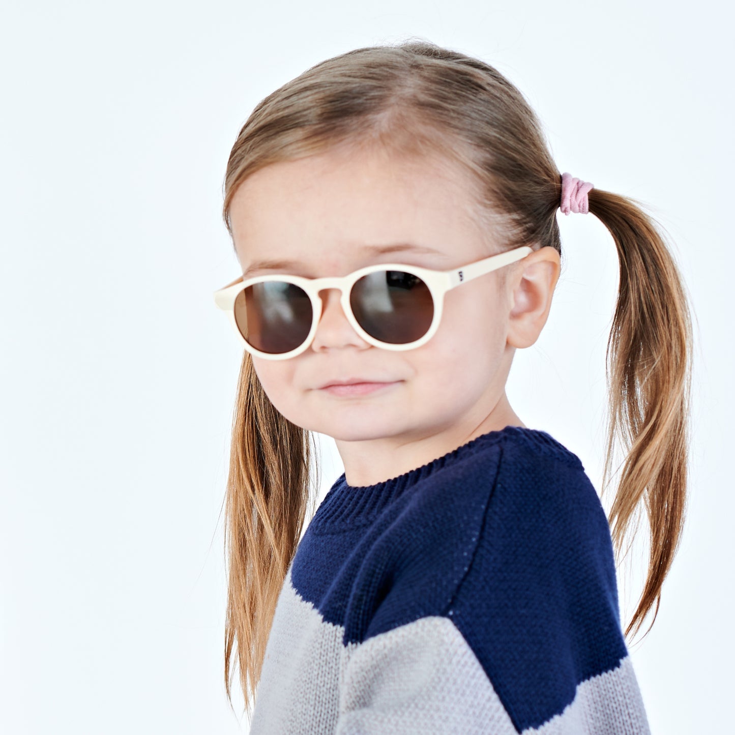 Non-Polarized Navigator Sunglasses | Sweet Cream - Babiators Canada