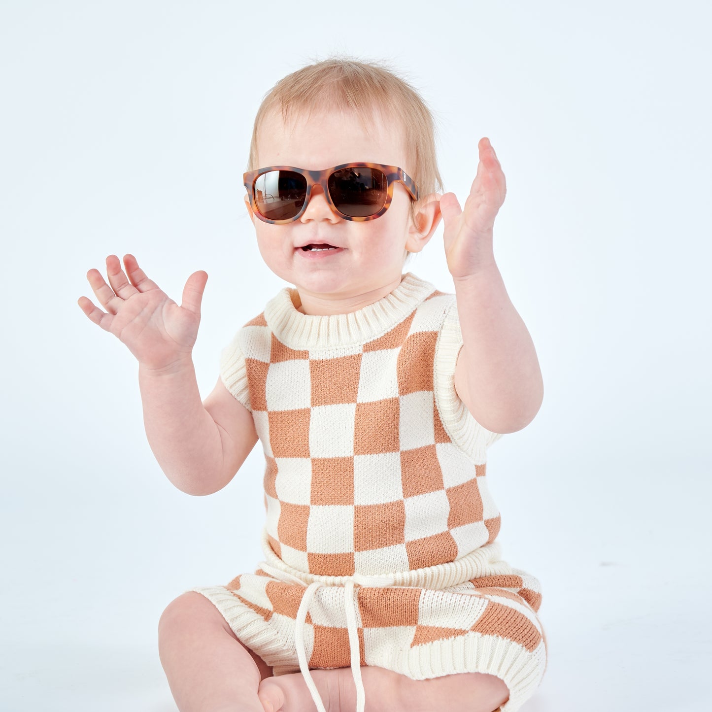 Non-Polarized Navigator Sunglasses | Totally Tortoise - Babiators Canada