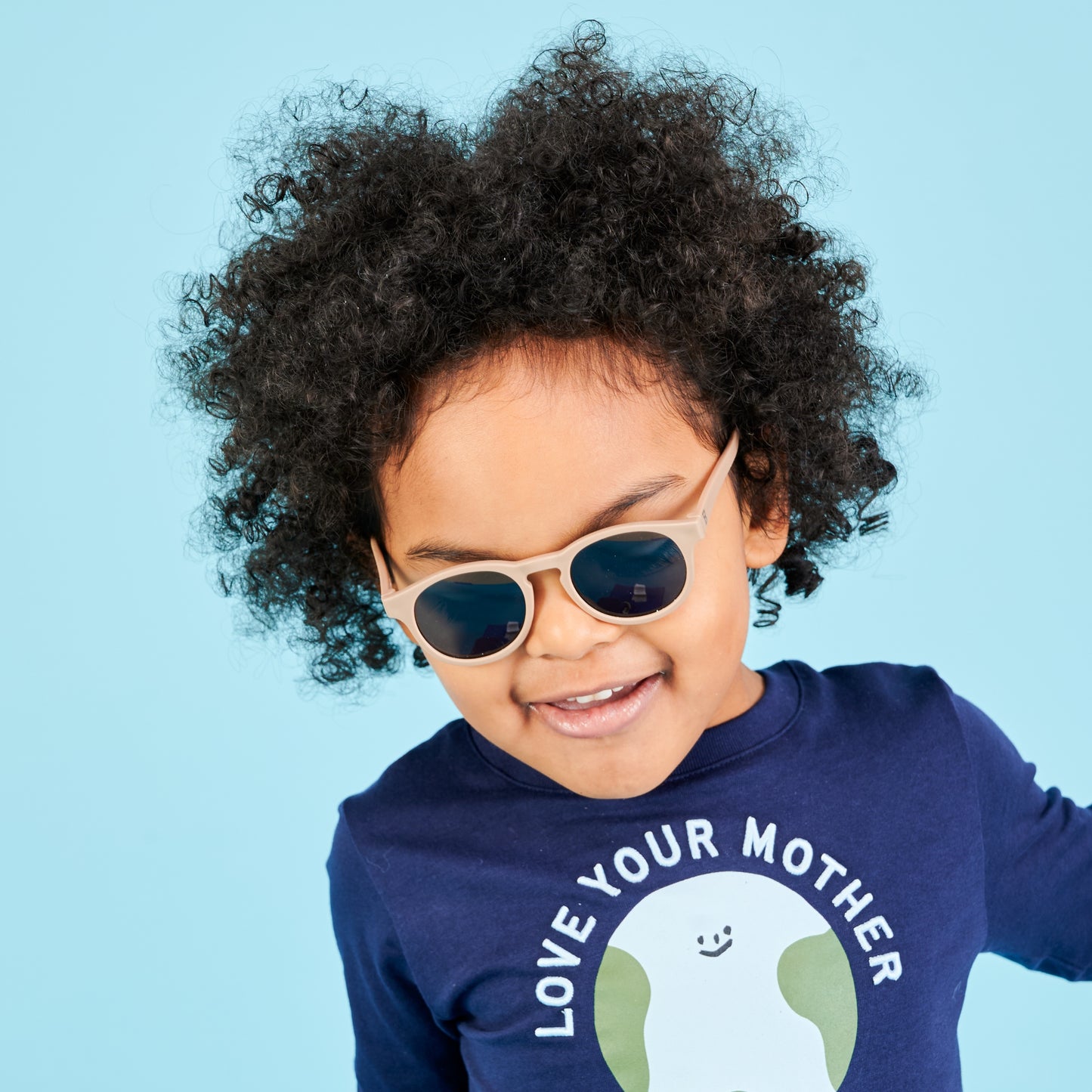 Limited Edition | The Eco-Line Keyhole Sunglasses | Soft Sand - Babiators Canada