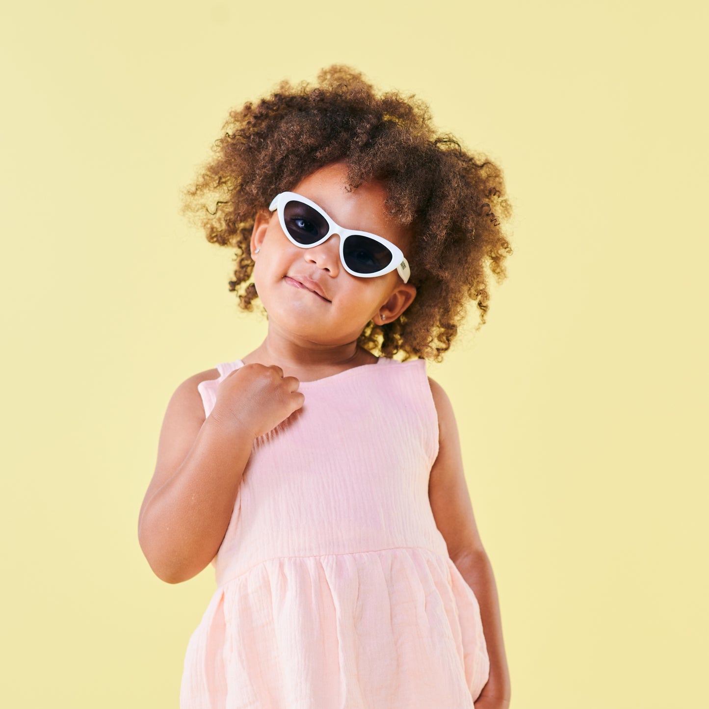 Non-Polarized Cat-Eye Sunglasses | Wicked White - Babiators Canada