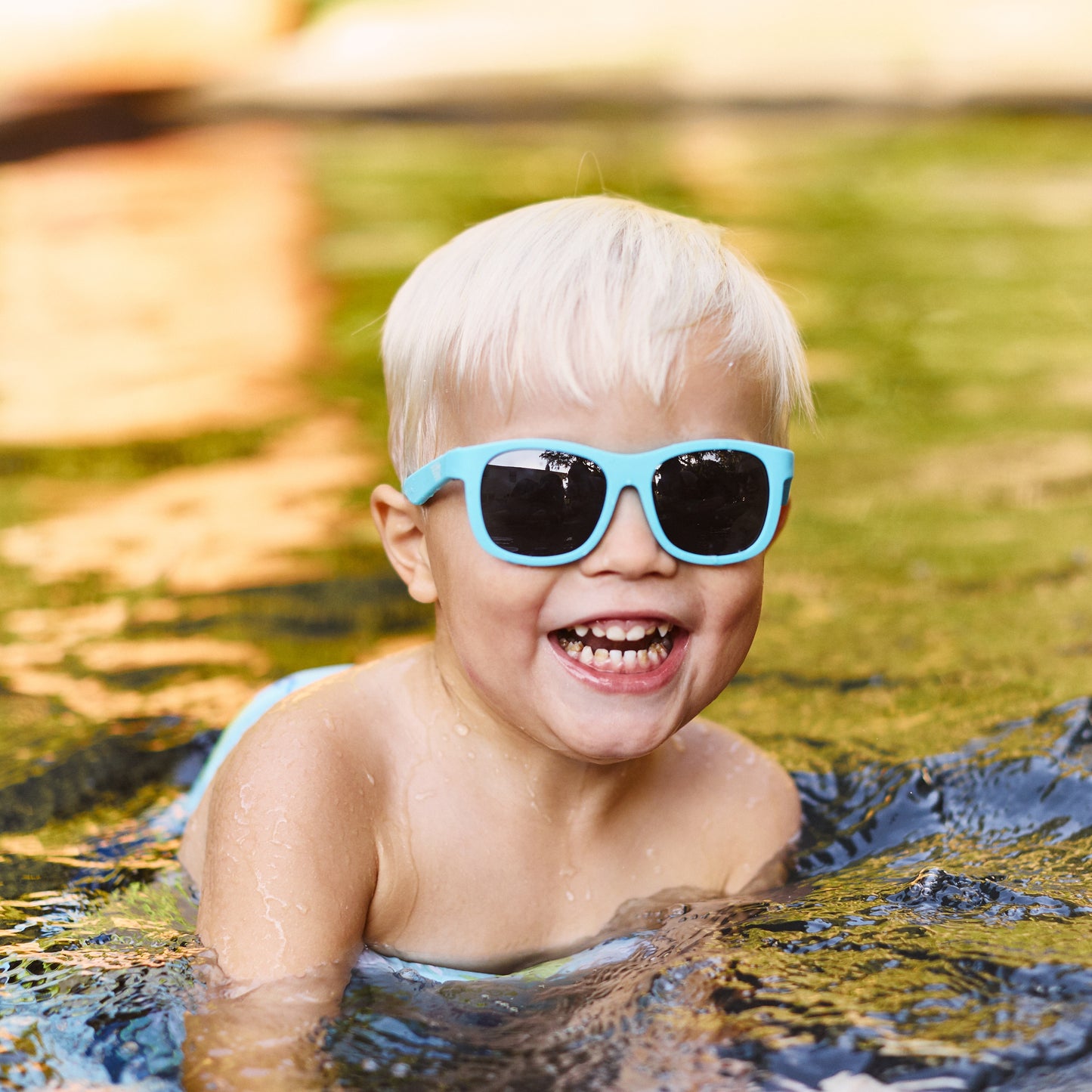 Original Navigator Non-Polarized Sunglasses | Totally Turquoise - Babiators Canada