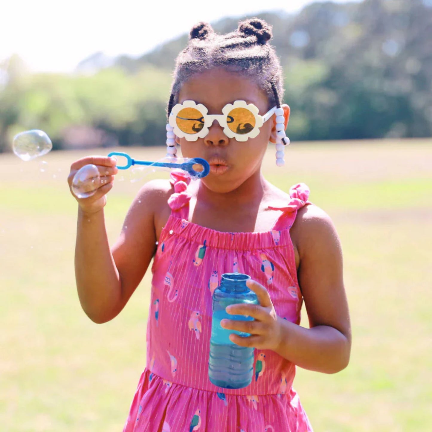 Non-polarized Flower Sunglasses | Mirrored "The Daisy" - Babiators Canada