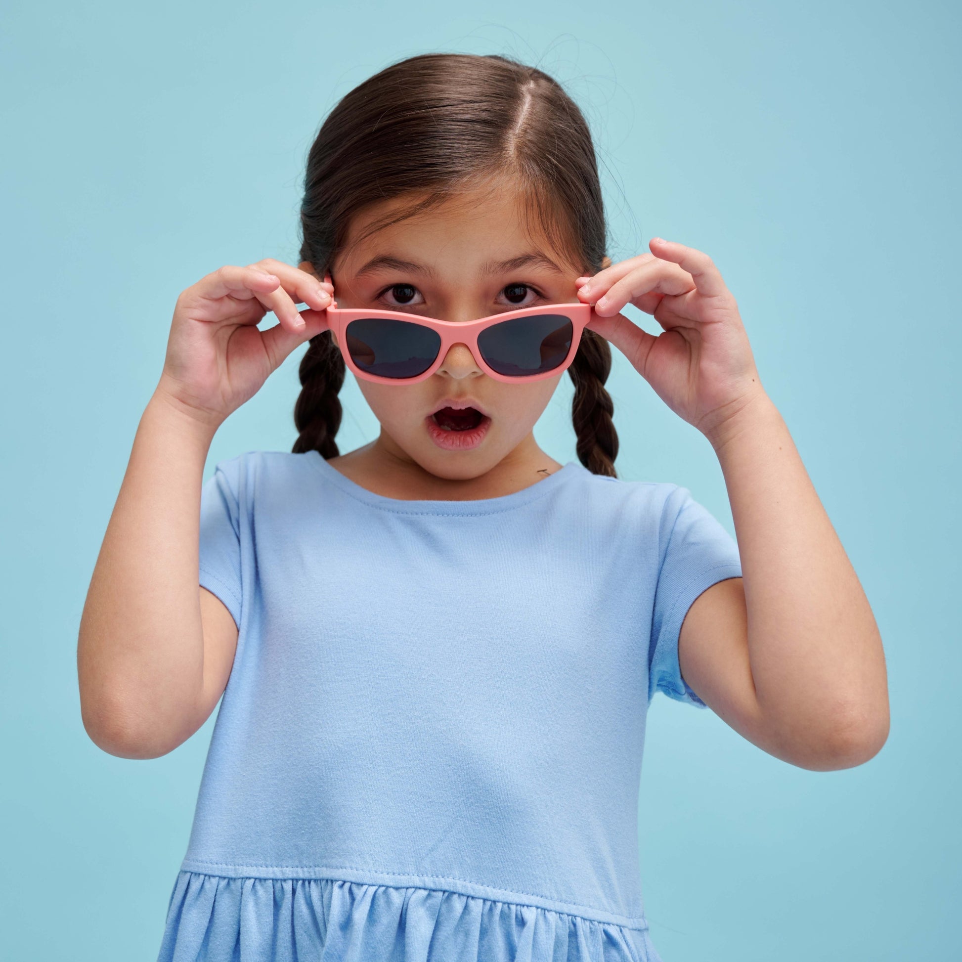 The Eco Collection Navigator Sunglasses | Seashell Pink - Babiators Canada