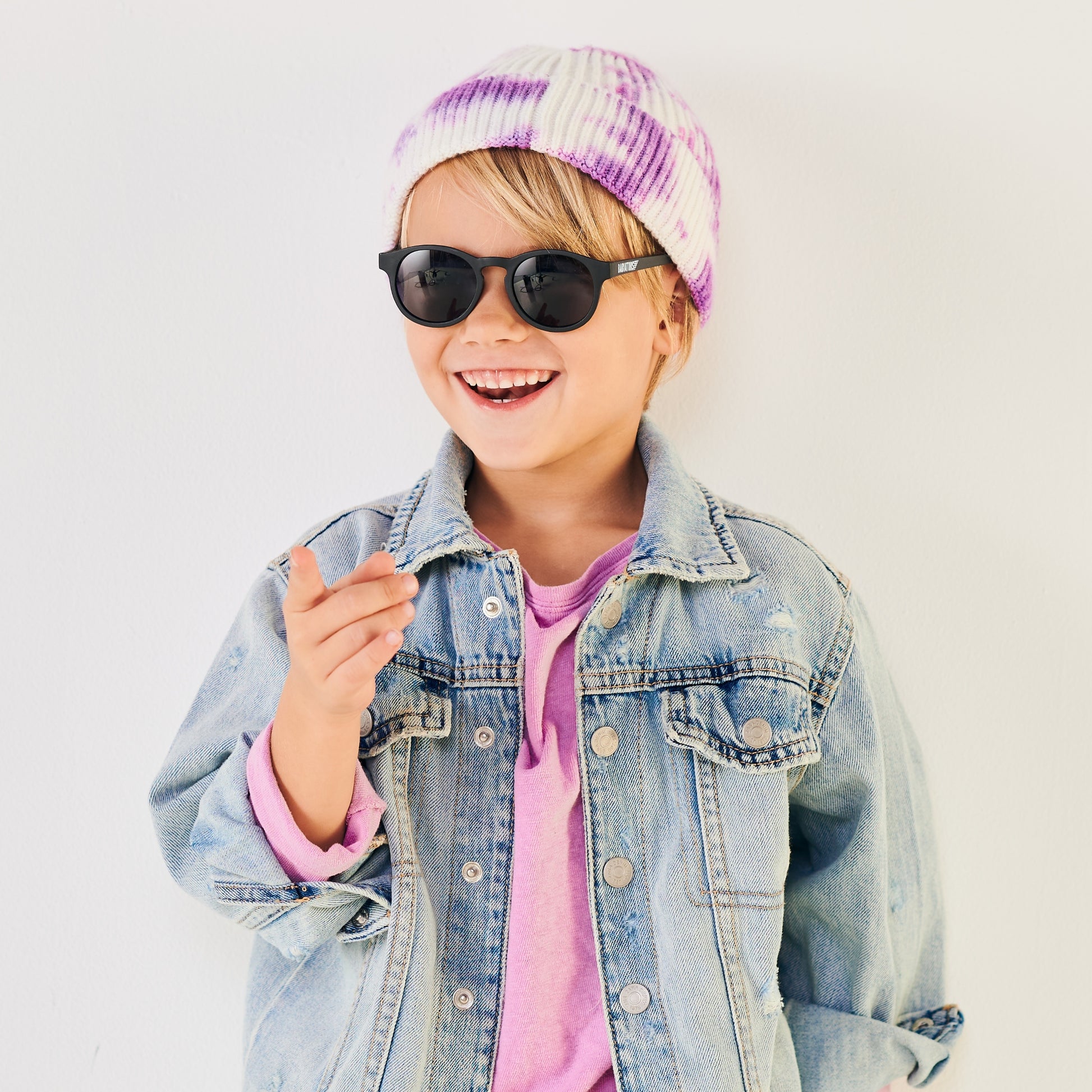 Polarized Keyhole Sunglasses | Jet Black Smoke Lenses - Babiators Canada