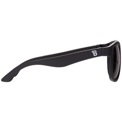 Polarized Navigator Sunglasses | Jet Black Smoke Lenses - Babiators Canada