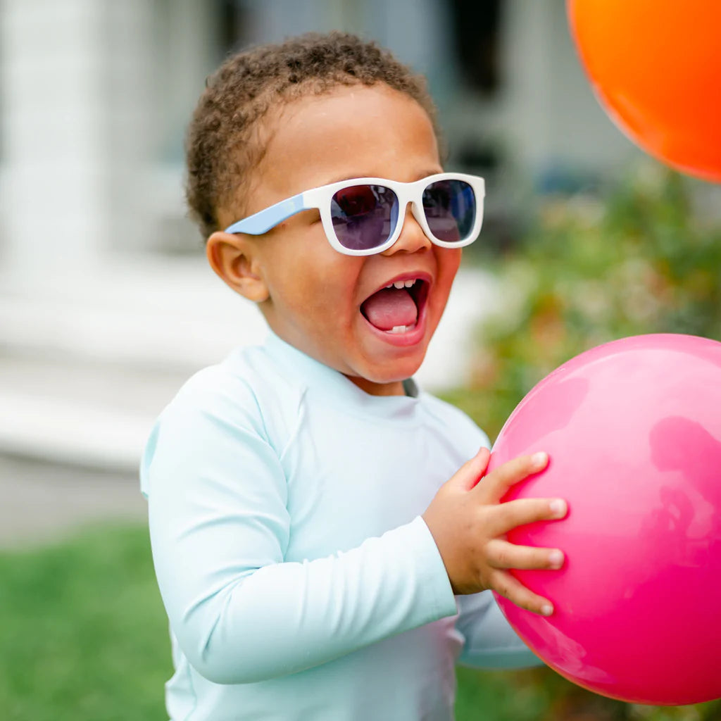 Non-Polarized Navigator Sunglasses | Fade to Blue - Babiators Canada